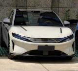 王朝網(wǎng)旗艦大型車 比亞迪大漢實(shí)車曝光